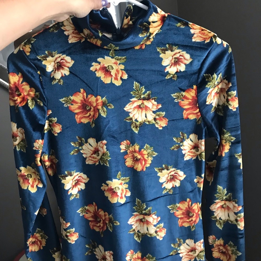 VELVET FLORAL MOCK NECK LONG SLEEVE MINI DRESS